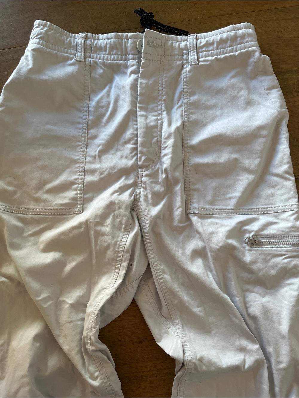 Men's Light White Elastic Waist Golf Pants, Medium